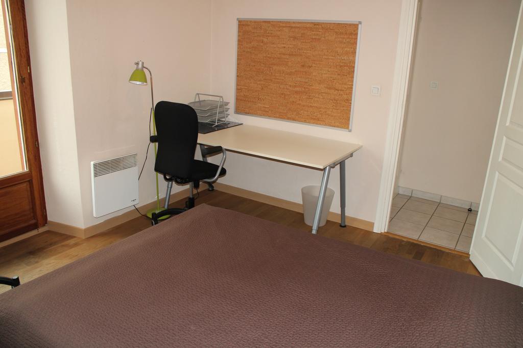 Hotel Les Z'Hirondelles Annecy Habitación foto